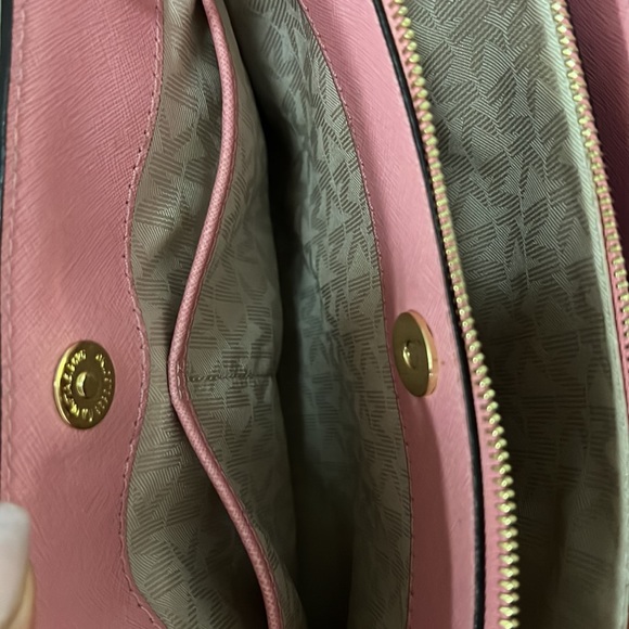 MICHAEL Michael Kors Bag - Picture 3 of 7